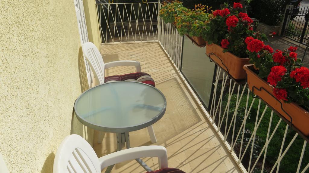 נובליה Borna Apartement מראה חיצוני תמונה